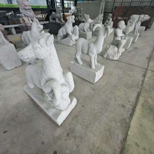 七台河芝麻白雕刻 十二生肖 异形雕刻