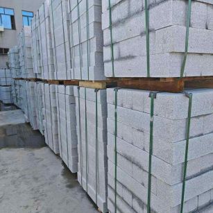 七台河芝麻白路牙石，路侧石